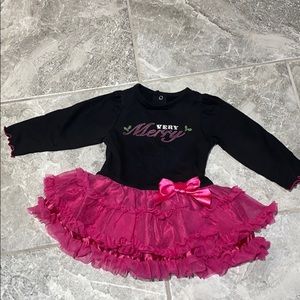 Cute black baby holiday outfit size 9 mos tutu